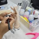 네일더 예쁜눈