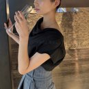 격식 차리기 좋은 OOTD, 드레이프 캡소매 블라우스 활용하기