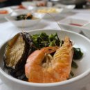 능이갈비탕능이삼계탕 이미지