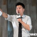 올해 대박난 연예인 4명 이미지