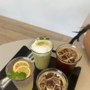 하우스오브컨티뉴(house of continew) | [파주 운정 야당역 카페] 하우스 오브 컨티뉴(house of continew)/운정 인근 마당이 있는 대형카페...