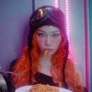 LE SSERAFIM (르세라핌) 'SPAGHETTI (feat. j-hope of BTS)' OFFICIAL MV 이미지
