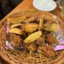 부암동주민센터 입구 | 부암동 맛집 서울 3대 치킨 계열사 웨이팅 후기