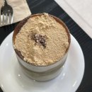 포항 연일 대형 카페 :: 구월이십일 평화로운 분위기 생각 정리하기 좋은 디저트 맛집