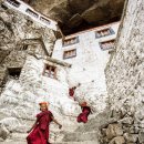 세계의 명소와 풍물 133 - 히말라야 최고 오지 푹탈사원(Phugtal Monastery) 이미지