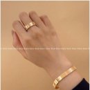 (주)언리미티드 | 까르띠에 언리미티드 팔찌 유행없는 디자인으로 좋아요 영혼의 단짝