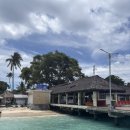 꼬꼬치킨PIZZA95_Cafe | Gili Air, Lombok