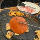 종촌동_호만빌딩앞 | [대전/세종 종촌동 맛집] 솥뚜껑 이층집, 삼겹살에 미나리 조합으로 결국 단골 예약하고 온 솔직 후기
