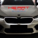 G30 LCI 아이코닉 글로우 내장형 발광 M5 블랙그릴 킷 (리모컨 컨트롤 방식) 이미지