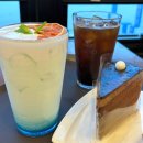 그리가다 | 영덕 대형 카페 추천 오션뷰 베이커리 그리가다 내돈내산