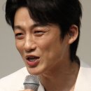 폭우가 쏟아지는 새벽 이미지