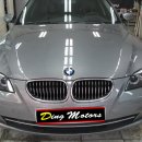 BMW 5시리즈 운전석 뒷도어 덴트작업 이미지