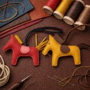 H-015 | 2026 붉은말의 해/병오년/ 이노레더 말들과 함께 해요/이노레더/이노목형