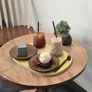 이매로89번길 | 성남 이매동 카페 탐방-아늑한 분위기와 맛있는 쑥케이크