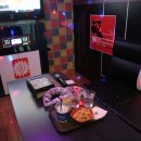 학교 노래연습장 이미지