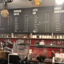 카페루앤비 이미지