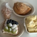 세븐일레븐 대전충대타운점 | 호주 어그 UGG 메리제인 / 충남대 근처 맛집 김미김미 / 롯데 쌔리라 짱셔요 젤리 / 파셀 샌드위치 추천...