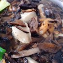 능이꿩만두국 이미지