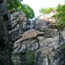 용서폭포 이미지