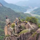 (제천)여섯 발로 기어오른 明堂 畵筆峰화필봉 그리고 옥순봉출렁다리(23.5.7.일) 이미지