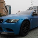 BMW/E92 m3/09년/79000km/무광블루펄 랩핑 순정은색/휀다단순교환/4300만원/리스/현금차가능 이미지