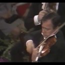 파가니니 '바이올린 협주곡 3번' 초상화나 스케치에 담긴 그의 모습을 보면 괴기영화의 주인공이라 해도 과언이 아닐만큼 그로테스크(?)한 이미지