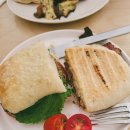 주소 맞은편 공원 이미지