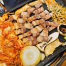 장안동 맛집 돈벼락김치삼겹살 찐만족 후기, 김치명인 최고의 김치맛