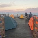 오름 정상서 술판·불 피워 고기 굽기...몰지각 캠핑족에 몸살 이미지