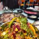 하늘중앙로195번길 | [영종도 맛집]꾸석지돌판한우 개그맨 고기집, 한우9800원 가성비!! 신규오픈 영종하늘도시점 내돈내산 후기