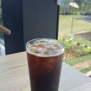 달리는커피나주 - 나주시 상야2길 7 | 나주 대형카페 하이도 ☕ 아이랑 가기 좋은 정원뷰 좋은 카페 후기