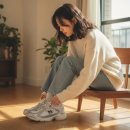 725 | 뉴발란스 725 메탈릭 실버 실착 후기, 교복처럼 매일 신는 이유 (착화감·코디 포함)