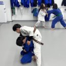 청춘체육관 이미지