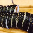 자연말이김밥 이미지