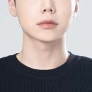 스물유