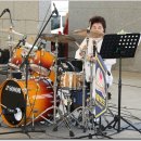 댄싱 공연장 이미지