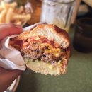 CLOWN | 캘거리 버거 맛집 Class Clown Hamburgers