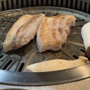 홍돼지숯불구이