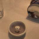 사람들은 다 그래 맛있는 걸 먹을 때와 여름의 바닷가에서는