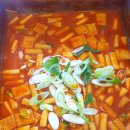 감탄 떡볶이 이미지