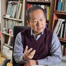 [무너지는 사법 독립④ 황도수 건국대 로스쿨 교수 특별인터뷰] 11년 헌법연구관 &#34;李 재판 미룬 법관들,용기 없었나…사법부가 ... 이미지