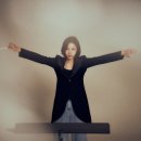 시대를 앞서가는 AI 아티스트 이미지