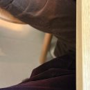 색 | 킨다베이지 토니 코듀로이 커브 비조팬츠 버건디색 후기. 마이 세컨스킨..