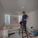 힐스테이트자이논산아파트 | 논산시 힐스테이트자이논산 아이방 벽지 들뜸 있는 상태에 붙이는도배지로 가려준뒤 실링팬 설치
