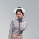 이프아이 손민수 여자아이돌 패션 여자 여름코디 미디스커트 추천 이프아이 패션 여자 살안타템 여자...