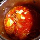 자급자족 (돼지삼겹 김치찌개,열무국수,제육볶음) 이미지