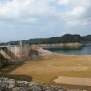 임하댐의 댐수위가 여름가움으로 매우 낮다. 이미지