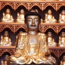 월정사 소장 불상-이조여래좌상 | 제주...월정사 소조(석조?)여래 좌상.목조보살입상