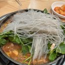 중앙상가 건물외부 화장실 이미지