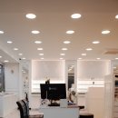 안경창고 싸군 동오 이미지